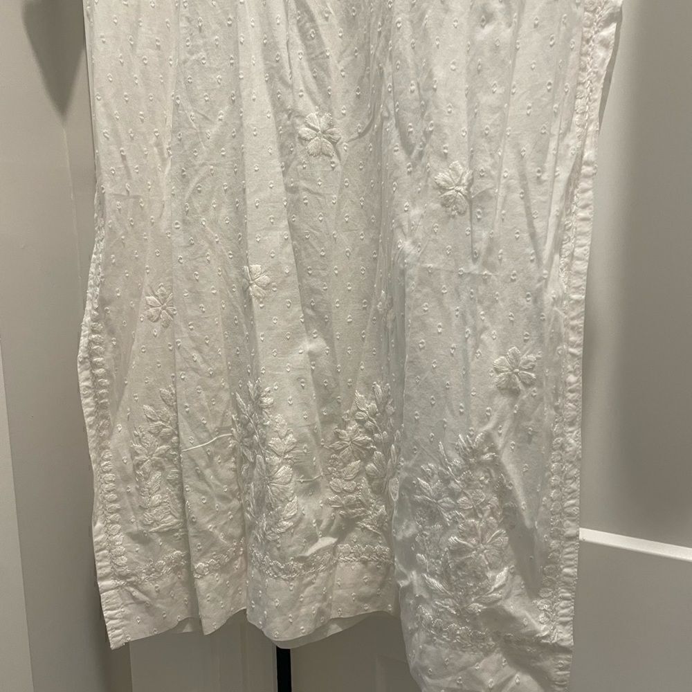 NWT Madison Mathews Hand Embroidered Kaftan - Picture 2 of 5